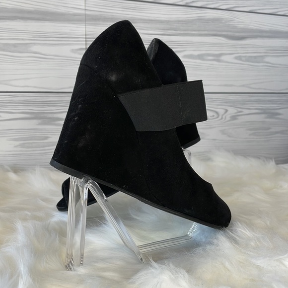 Stuart Weitzman Suede Peep-Toe Wedges - Picture 11 of 14